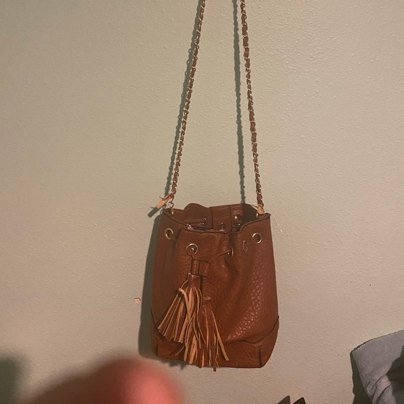 KissMe Couture Brown Patent Leather Crossbody shoulder bag Size 12X10x5 1/2 - Picture 1 of 15